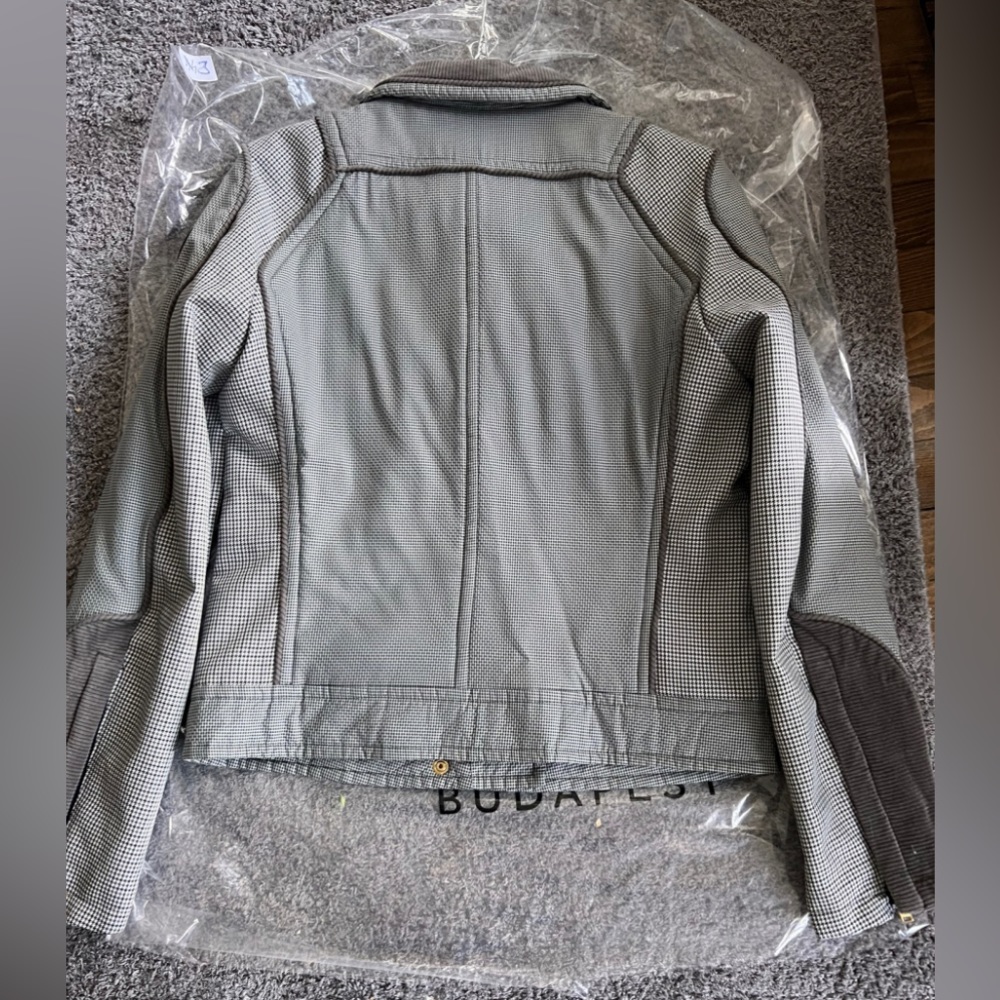 Gucci  coat with fur lining size 42 - Picture 3 of 7